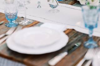 Southern Vintage Table - 72