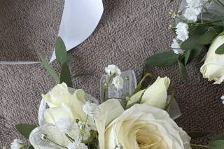Sunflowers Designs And Garden Florist - 6
