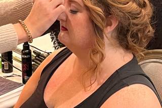 Posh Salon And Day Spa - 2