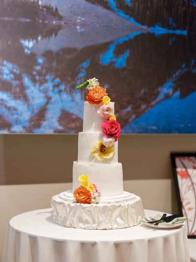Elegant Bakery - 4