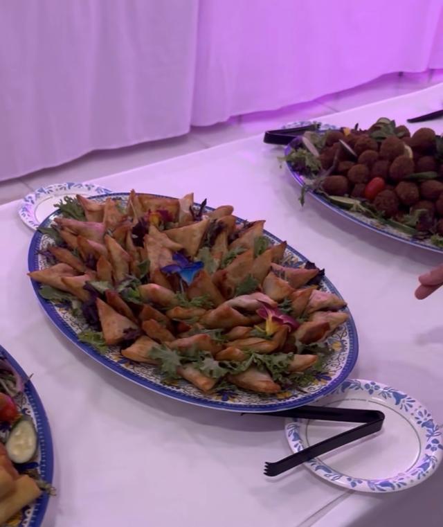 Petra Mediterranean Restaurant - 3