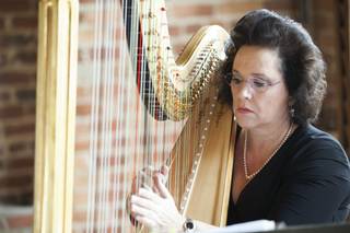 Laura Byrne Harpist - 12