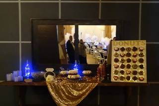 Vintage Ballroom - 24