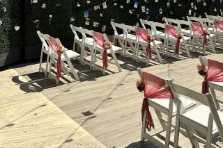 The Waterfront Beach Resort, A Hilton Hotel - 10