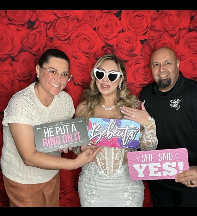 Visual Vibes Photo Booth - 3