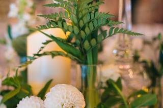 Table & Tulip - 32