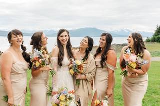 Frenchie's Floral Studio - 5