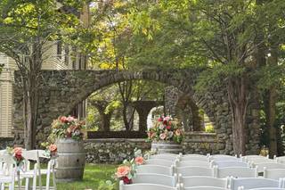 Lucilles Florist - 5