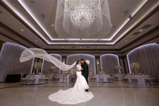 Vanessa Alfaro Bridal & Couture - 9