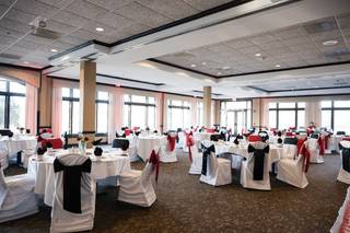 Bartlett Hills Golf Club & Banquets - 18