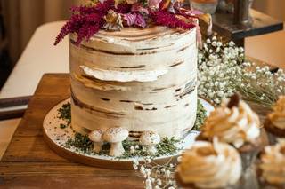 Val's Custom Cakes - 5