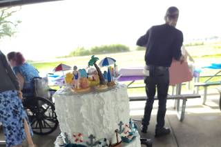 Hodell's Cake Shop - 5