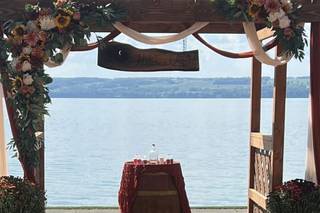 Seneca Lake Resorts - 7