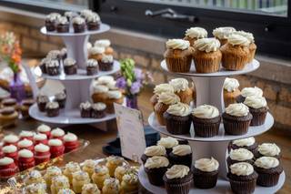 Molly's Cupcakes - 7