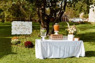 Lola's Cafe and Catering - 7