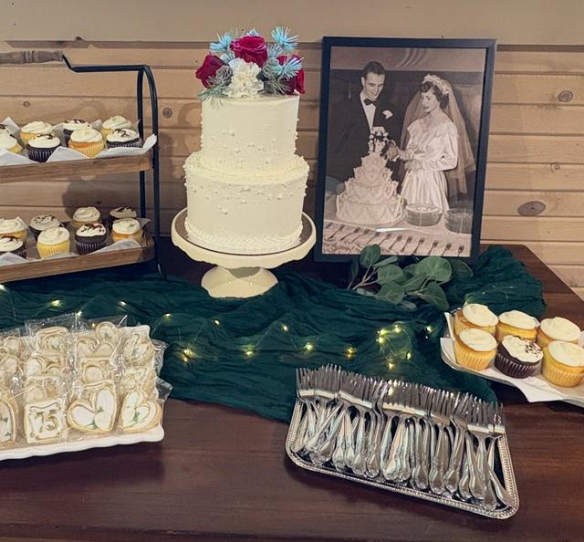 Wedding Cake Art and Design Center - 1