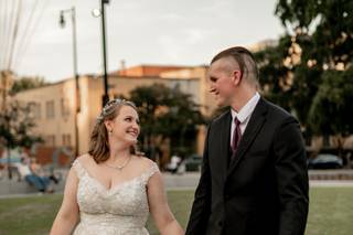 Helga's Bridal and Alteration - 10