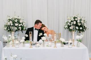 Linens & Flowers Design - 8