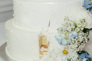 Diane's Patisserie - 13
