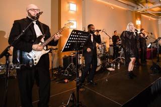 The Move Makers Band - 6