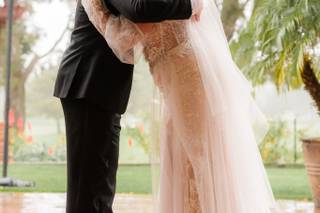 TNK Photo - 5