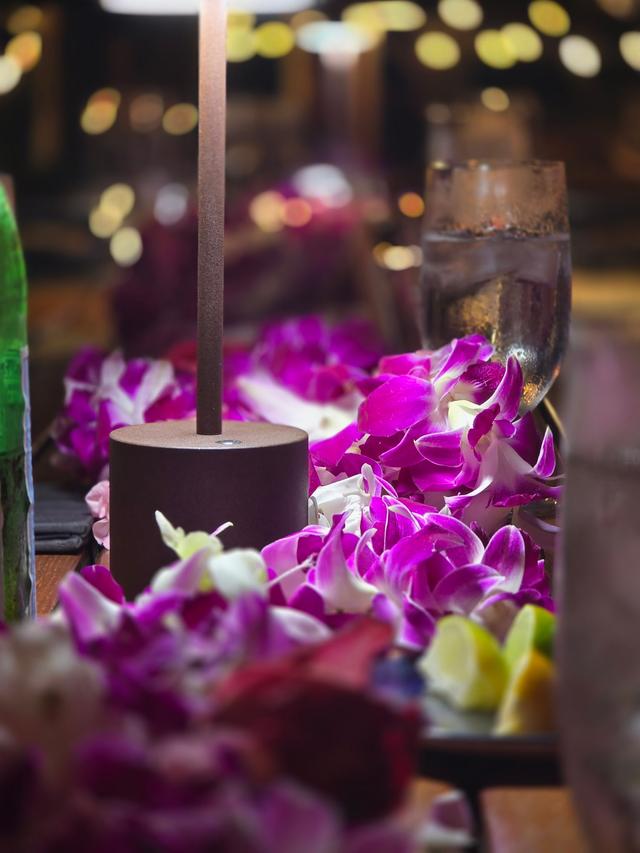 Simple Kona Beach Weddings - 2