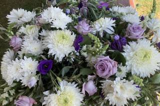 Swan Cove Flowers - 7