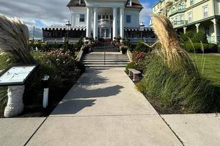 Peter Shields Inn & Restaurant - 11