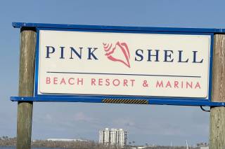 Pink Shell Beach Resort & Marina - 9
