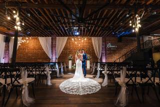 Iyrus Weddings Photo & Video - 11