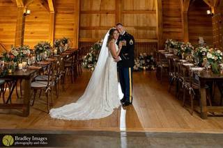 The Oak Barn at Loyalty - 21