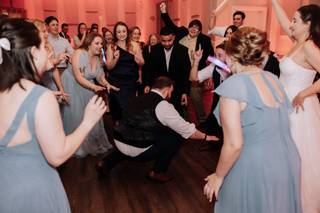 Full Circle Wedding DJs - 8