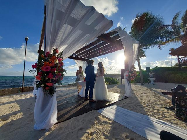 ParadiseWeddings.com - 1