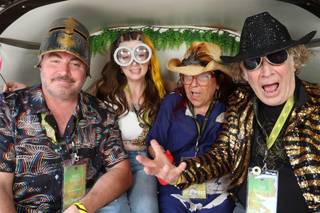 Photo Booth Bus - 5