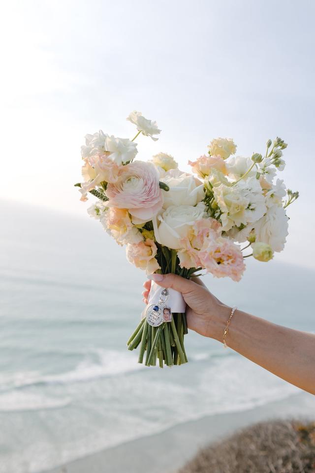 Twigs Florals - 1