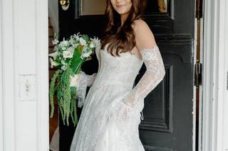Behind the Bride - 12