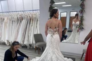 Laura & Leigh Bridal, LLC - 12