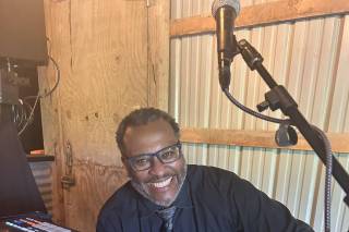 Renown Sound, Lights & DJ's LLC - 2
