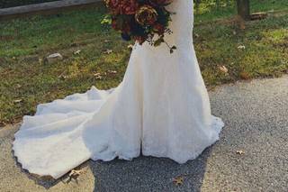 Raven Salon & Bridal - 27
