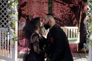 A Little Wedding Garden - 10