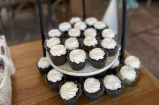 Acuna's Custom Cakes - 11