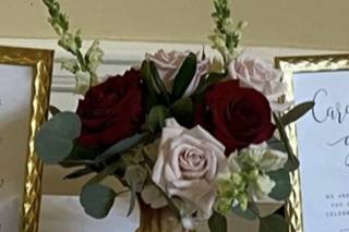 Hearts and Flowers Floral Design Studio - 13