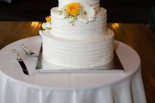 Lakes Cakes - 11
