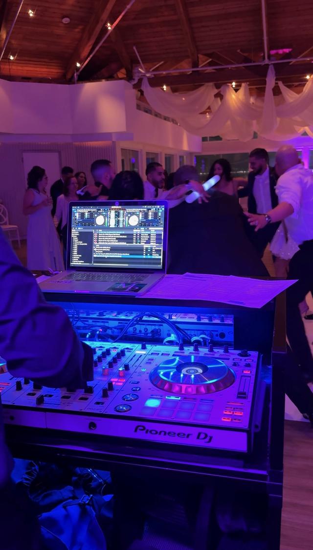 Montes Productions - 4