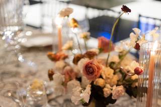 Loose Ends Event Design - 15