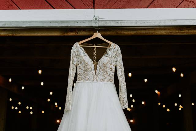 Camille's of Wilmington - Dress & Attire - Wilmington, NC - WeddingWire