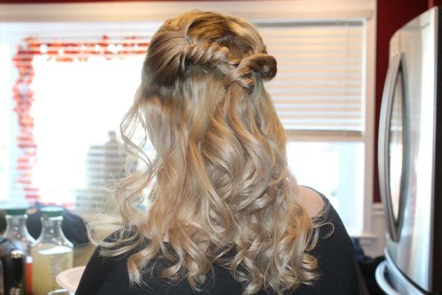 Parkwood Hairstyling Salon & Spa - 3