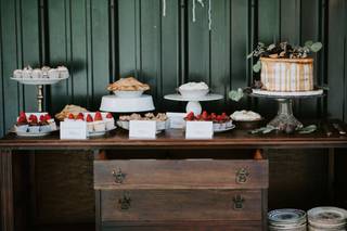 Magpies Bakery - 18
