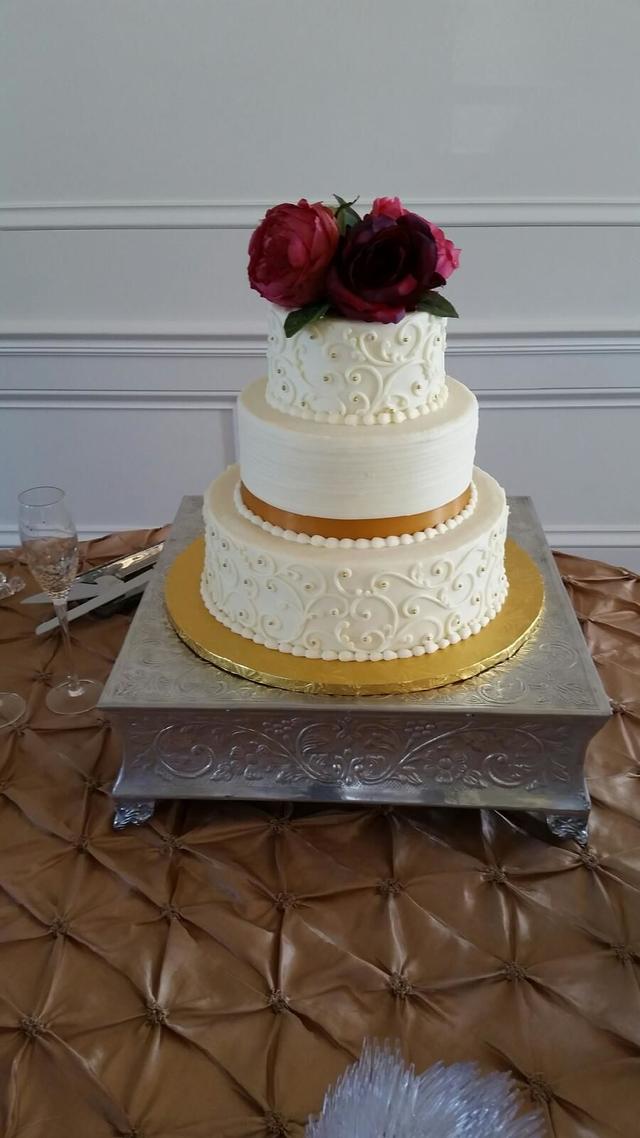 Pronia's Deli and Bakery - 2