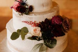 Jane's Cakes and Confections - 30